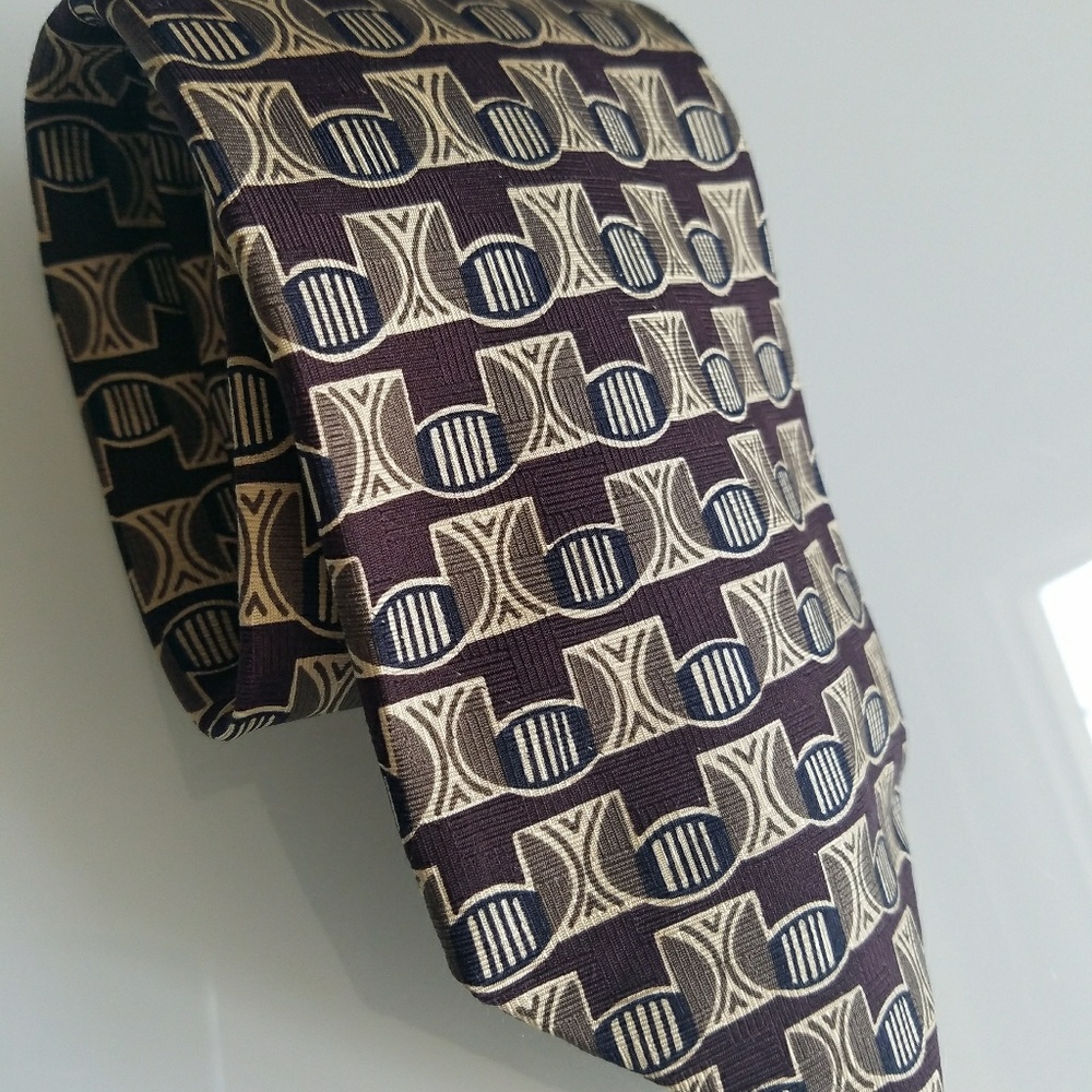 ROBERT Talbott Burgundy 100% Silk‎ Italian Tie
